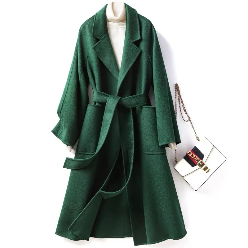 Women's High fashion 2021 Real Fox Fur Woolen coats outerwear Loose Ladies Long Overcoat D04.
Women's High fashion 2021 Real Fox Fur Woolen coats outerwear Loose Ladies Long Overcoat D04.