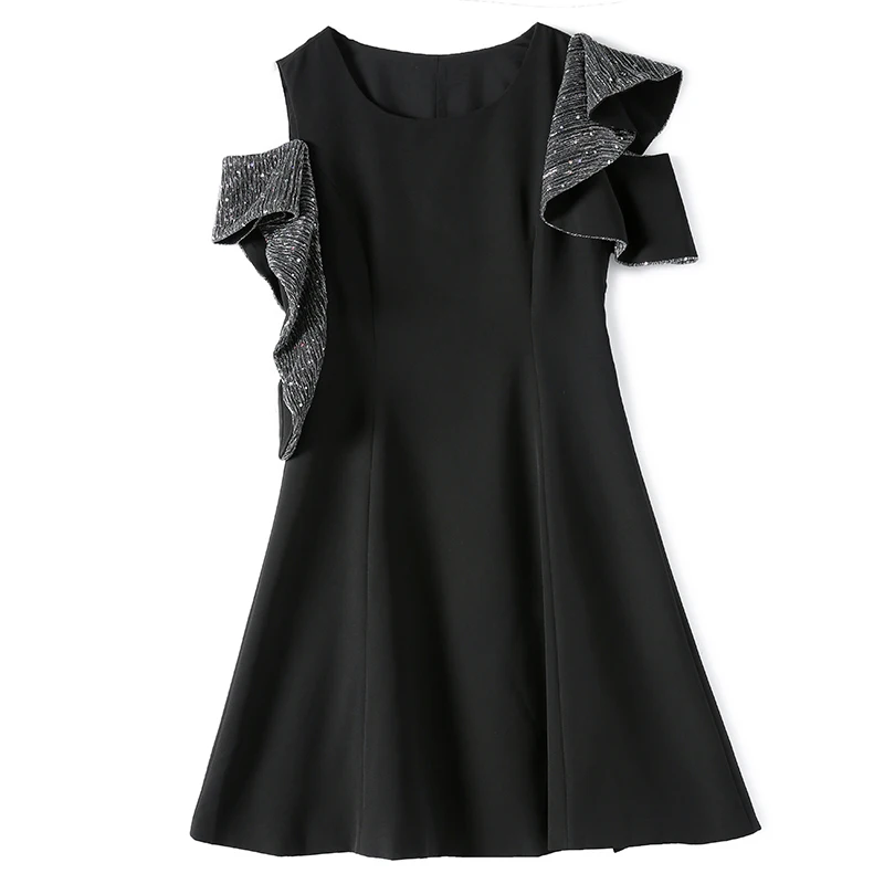 family RMOJUL spring/summer 2021 women's new bright silk lotus leaf that show a shoulder sleeve black dress waist dress
family RMOJUL spring/summer 2021 women's new bright silk lotus leaf that show a shoulder sleeve black dress waist dress