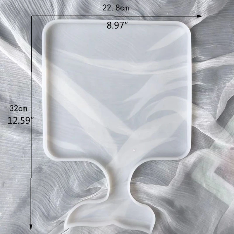 Fish Tail Handle Tray Epoxy Resin Mold Serving Plate Board Silicone Mould DIY Crafts Home Decorations Casting Mold 
Fish Tail Handle Tray Epoxy Resin Mold Serving Plate Board Silicone Mould DIY Crafts Home Decorations Casting Mold