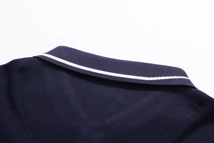 T-Shirt men TACE&SHARK launching Long sleeve fashion comfort embroidery breath fabric gentleman clothing free shipping 
T-Shirt men TACE&SHARK launching Long sleeve fashion comfort embroidery breath fabric gentleman clothing free shipping
