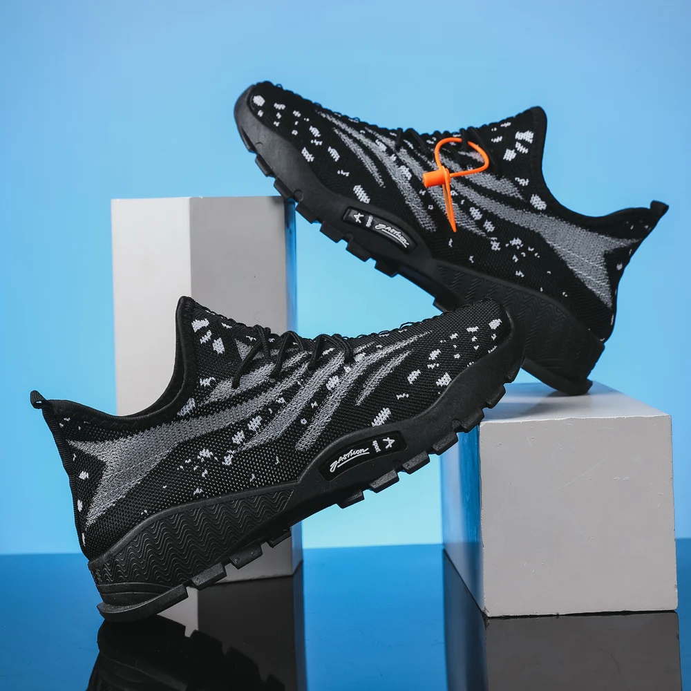 New Male Vulcanized Sneakers Outdoor Softsole Casual Walking Sneakers For Men 2021 Mesh Lace-up Breathable Student Running Shoes
New Male Vulcanized Sneakers Outdoor Softsole Casual Walking Sneakers For Men 2021 Mesh Lace-up Breathable Student Running Shoes