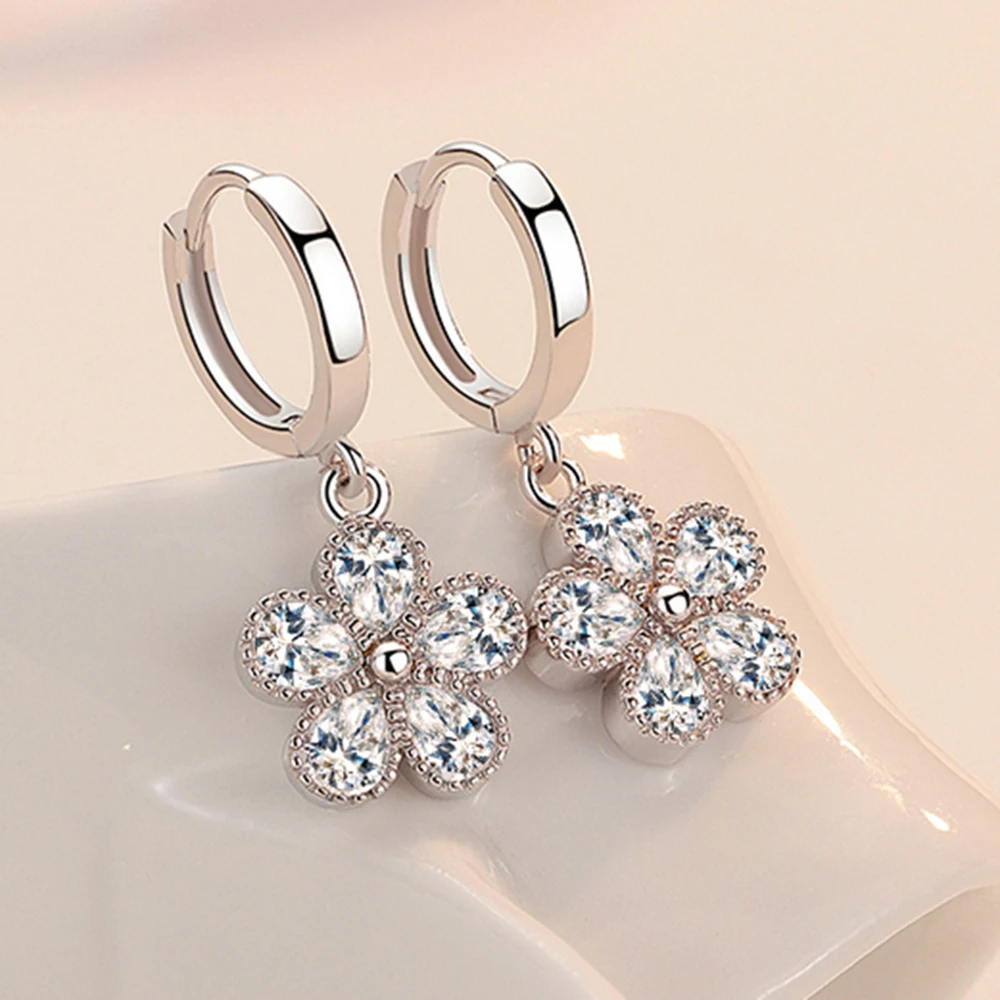 925 sterling silver drop earrings Lily flower classic Christmas gift Micro Inlay cubic zirconia earrings for women 2021 black fr
925 sterling silver drop earrings Lily flower classic Christmas gift Micro Inlay cubic zirconia earrings for women 2021 black fr