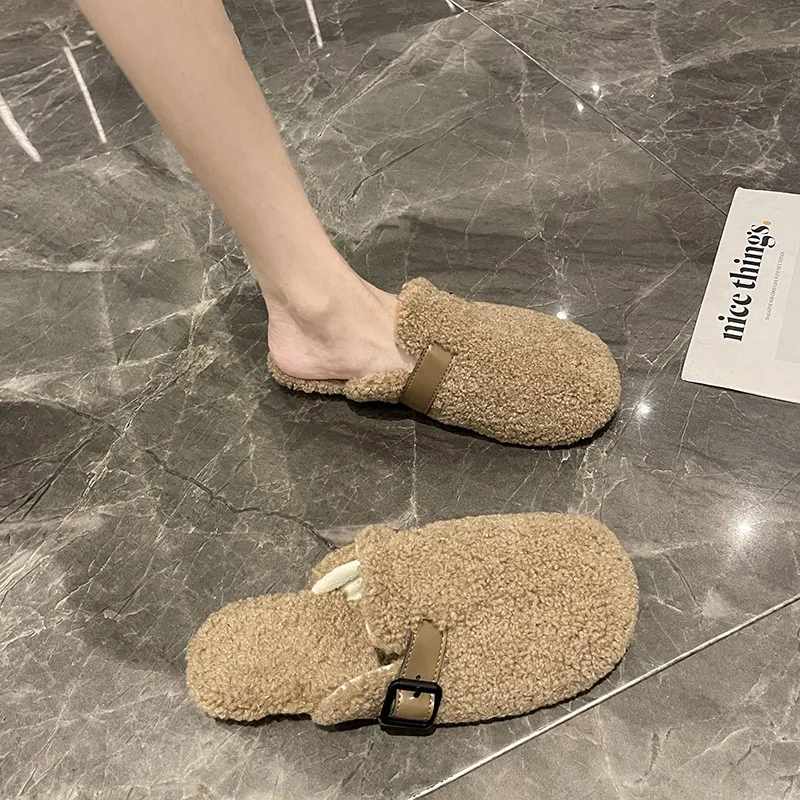 Baotou Slippers Women Warm And Cashmere Lamb Wool Shoes Women Winter Fashion Lazy Flat-Bottomed Cotton Slippers
Baotou Slippers Women Warm And Cashmere Lamb Wool Shoes Women Winter Fashion Lazy Flat-Bottomed Cotton Slippers