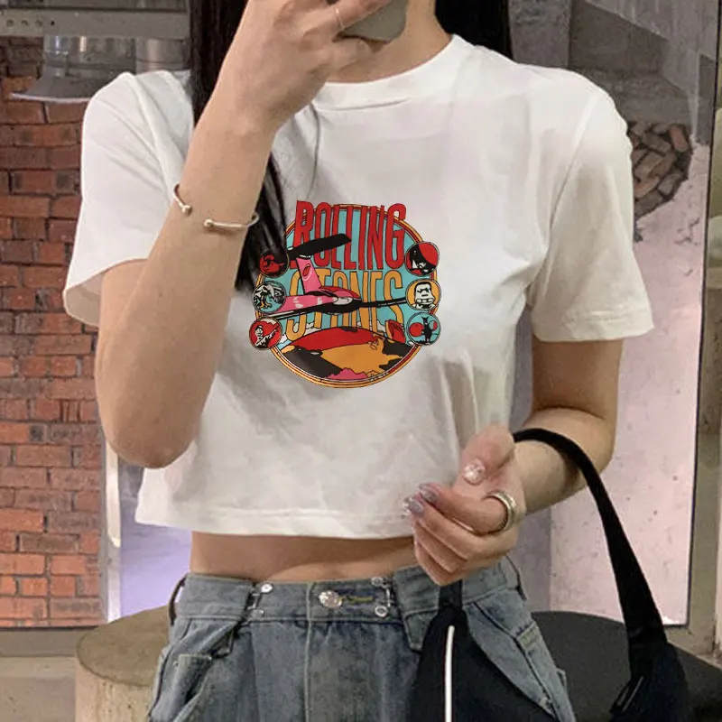 2021 women's summer short-sleeved T-shirt Korean fashion casual all-match high-waisted navel 
2021 women's summer short-sleeved T-shirt Korean fashion casual all-match high-waisted navel
