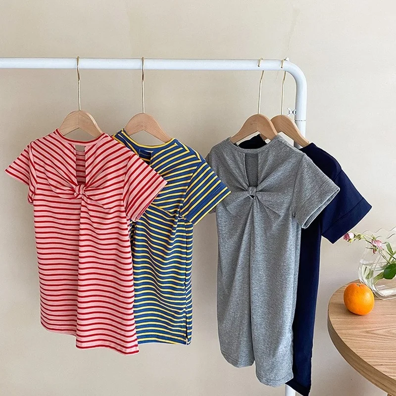 Summer girls fashion letter short sleeve dresses children cotton loose backless long style Tees
Summer girls fashion letter short sleeve dresses children cotton loose backless long style Tees