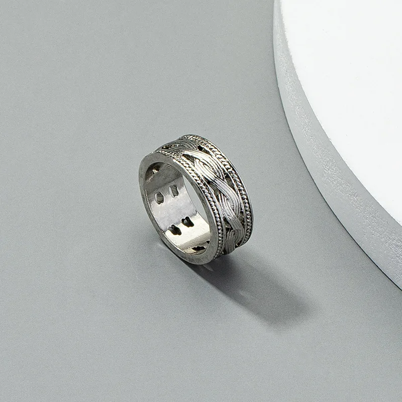Ins Antique Textured Metal Snake Men Man Minimalism Geometric Knuckle Finger Band Rings Korean Fashion Women Party Jewelry
Ins Antique Textured Metal Snake Men Man Minimalism Geometric Knuckle Finger Band Rings Korean Fashion Women Party Jewelry