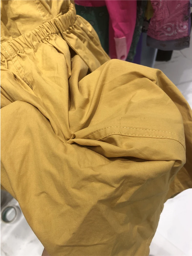 Catwalk style Lapel single-breasted elastic waist Pocket decoration Irregular bag hip dress Women's autumn new personality
Catwalk style Lapel single-breasted elastic waist Pocket decoration Irregular bag hip dress Women's autumn new personality