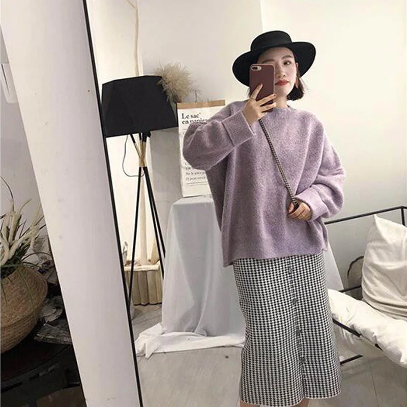 round neck long sleeve loose sweater Autumn and winter women's sweater casual solid color
round neck long sleeve loose sweater Autumn and winter women's sweater casual solid color