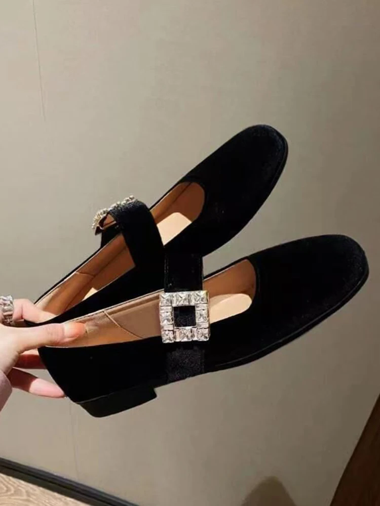 Shoes Woman 2022 Ballet Flats Casual Female Sneakers Buckle Ladies' Footwear Square Toe Crystal New Ballerinas Retro Summer Dres
Shoes Woman 2022 Ballet Flats Casual Female Sneakers Buckle Ladies' Footwear Square Toe Crystal New Ballerinas Retro Summer Dres