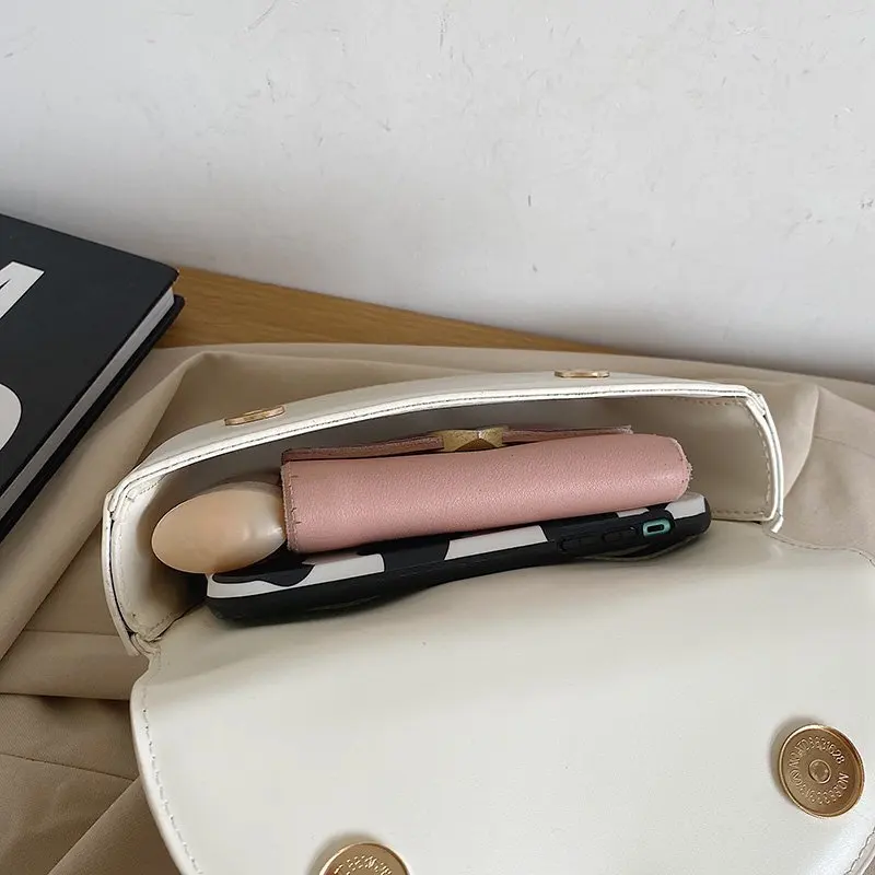 Semicircle Bag Literary Female 2021 New Design Single Shoulder Messenger Crescent Bag Small Wallet Dumpling-Shaped Female Bags
Semicircle Bag Literary Female 2021 New Design Single Shoulder Messenger Crescent Bag Small Wallet Dumpling-Shaped Female Bags