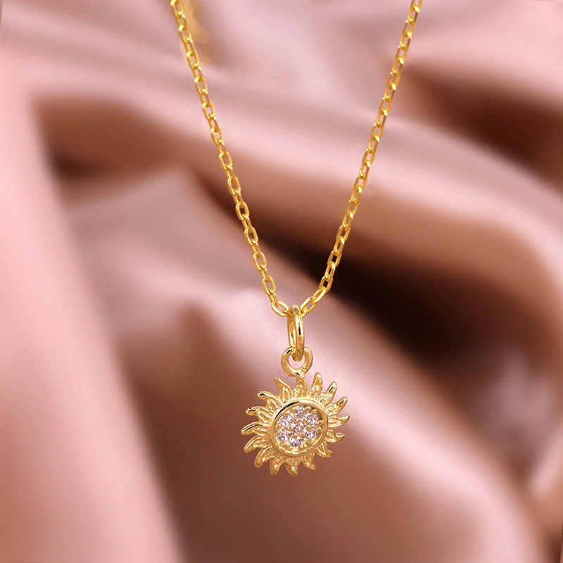 Aide 925 Sterling Silver Charms Clavicle Necklace Collar Ins Sunflower Star Zircon Round Brand Pendant Necklace For Women
Aide 925 Sterling Silver Charms Clavicle Necklace Collar Ins Sunflower Star Zircon Round Brand Pendant Necklace For Women