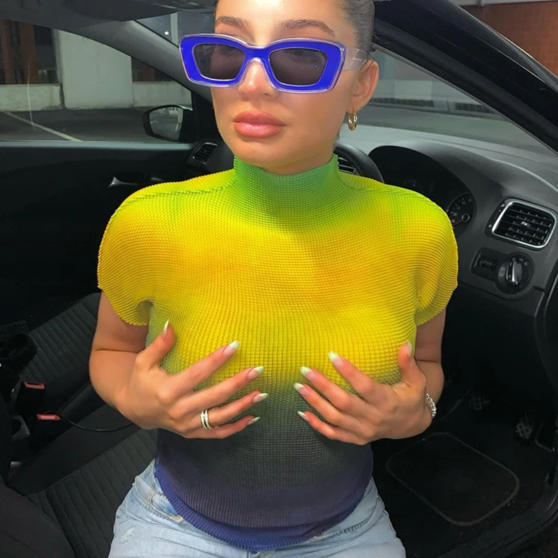 DISEYAR Tie Dye Turtleneck Y2K T-shirts With Short Sleeve Sexy Women's Top Female Casual Strreetwear Outfit Summer Clothing 2021
DISEYAR Tie Dye Turtleneck Y2K T-shirts With Short Sleeve Sexy Women's Top Female Casual Strreetwear Outfit Summer Clothing 2021