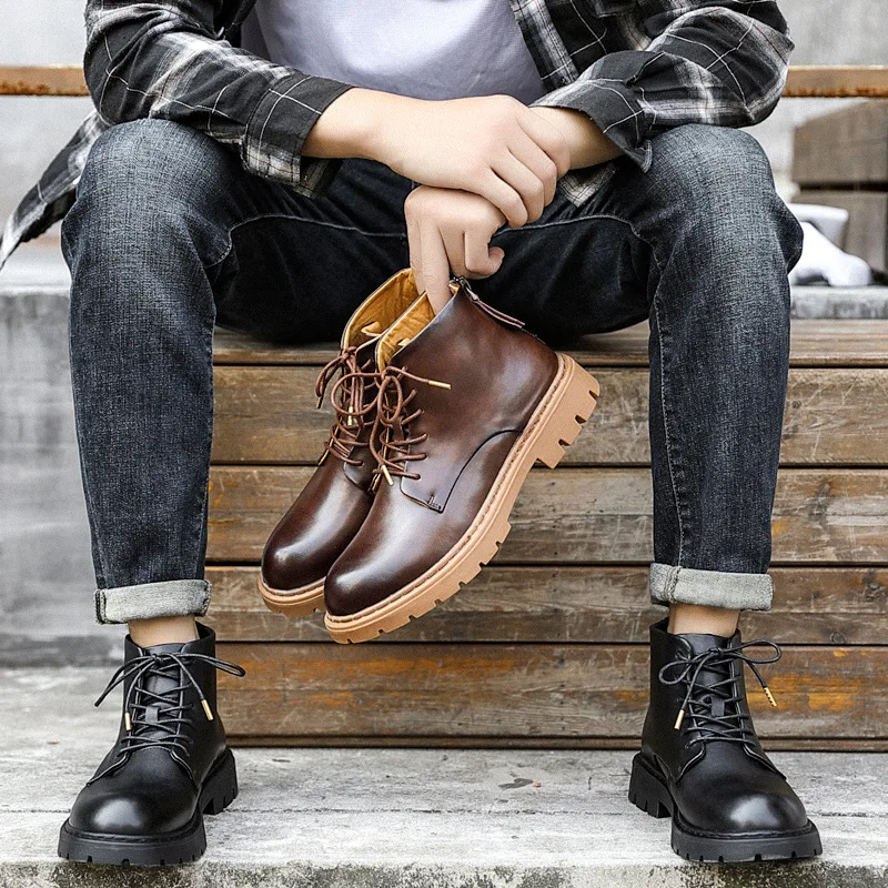 Autumn and Winter Retro Men's Boots High-top 2021 New All-match British Style Tooling Boots Mid-top Men's Leather Boots
Autumn and Winter Retro Men's Boots High-top 2021 New All-match British Style Tooling Boots Mid-top Men's Leather Boots