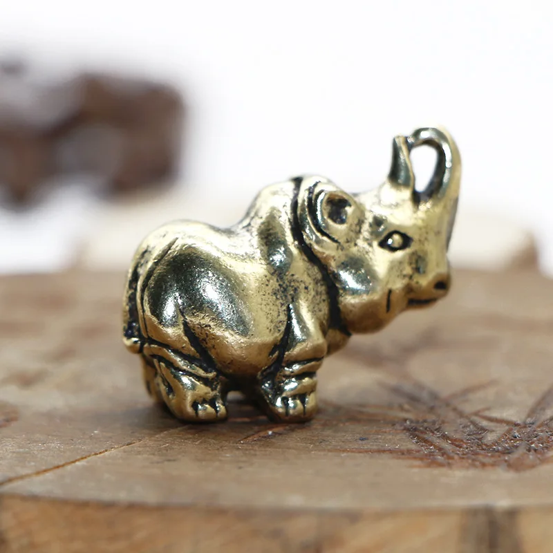 Antique Solid Brass rhinoceros Miniature Figurines Retro Copper Animal Tea Pet Desktop Ornament Decor Crafts Keychain Pendants
Antique Solid Brass rhinoceros Miniature Figurines Retro Copper Animal Tea Pet Desktop Ornament Decor Crafts Keychain Pendants