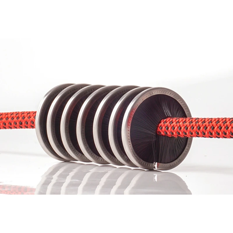 New Portable Rope Cleaning Brush Lightweight Rock Hiking Caving Ropes Wash Brushes
New Portable Rope Cleaning Brush Lightweight Rock Hiking Caving Ropes Wash Brushes