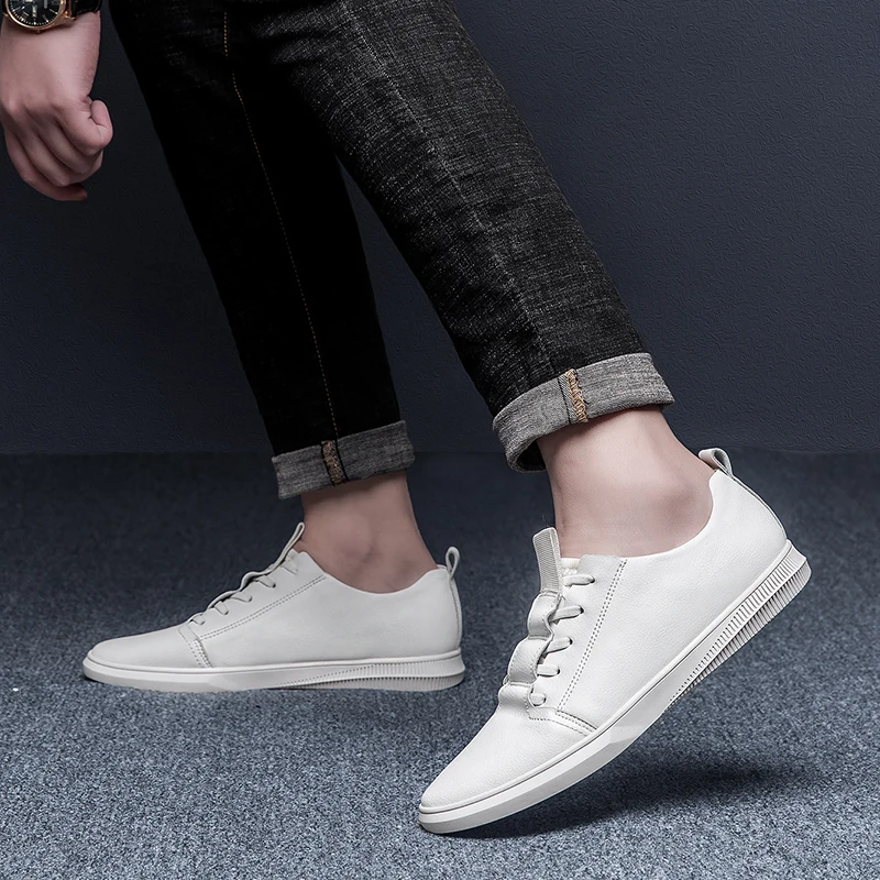 Spring Shoes male British Style fashion White Leather men White Shoes Lace Up Platform men Casual Shoe men's sports shoes
Spring Shoes male British Style fashion White Leather men White Shoes Lace Up Platform men Casual Shoe men's sports shoes