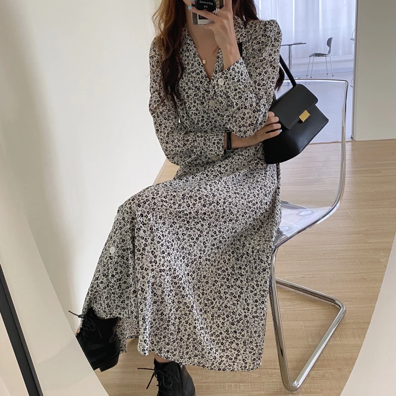 High Waist Hip A Line Dress Women V Neck Single Breast Design Long Sleeve Vestido Vintage Print Slim Robe Spring 2021 New
High Waist Hip A Line Dress Women V Neck Single Breast Design Long Sleeve Vestido Vintage Print Slim Robe Spring 2021 New