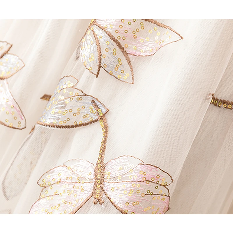 Vintage embroidery pleated Skirts Women summer High Waist Sequined mesh long Skirts Elegant Skirts sexy Skirts jupe femme
Vintage embroidery pleated Skirts Women summer High Waist Sequined mesh long Skirts Elegant Skirts sexy Skirts jupe femme