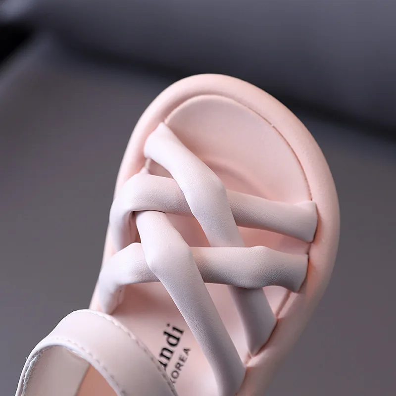 14-19cm Brand Soft Fashion Kids Sandals,Solid Pure Black Pink Cross Beach Summer Sandals,Children Princess Flats Walkers Shoes
14-19cm Brand Soft Fashion Kids Sandals,Solid Pure Black Pink Cross Beach Summer Sandals,Children Princess Flats Walkers Shoes
