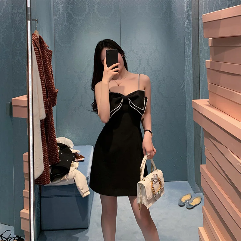2021 senior feeling aristocratic wind heavy manual diamond bow sling dress the little black dress
2021 senior feeling aristocratic wind heavy manual diamond bow sling dress the little black dress