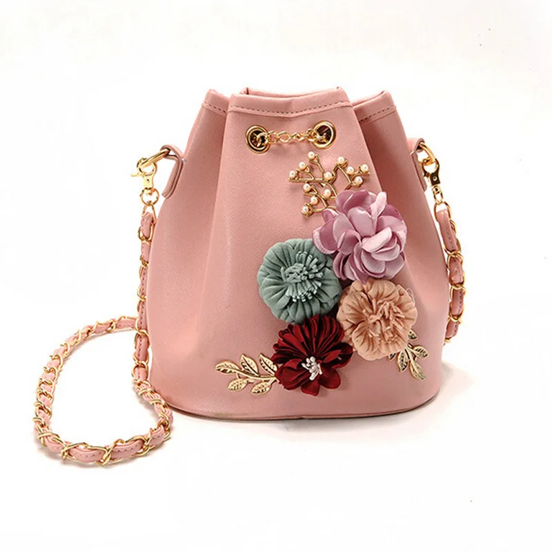 2020 New Fashion Trend Women Handbag PU Leather Bucket Shoulder Bag Chain Flowers Crossbody Bag Female Chic Messenger Hand Bags
2020 New Fashion Trend Women Handbag PU Leather Bucket Shoulder Bag Chain Flowers Crossbody Bag Female Chic Messenger Hand Bags