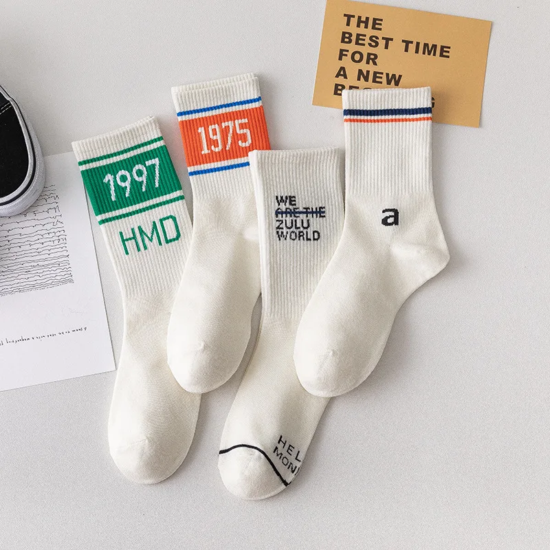 women socks European American street middle tube stockings spring autumn cotton hip hop personalized sports men socks 
women socks European American street middle tube stockings spring autumn cotton hip hop personalized sports men socks