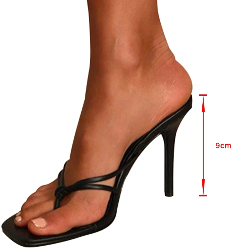 Women Summer Flip Flops High Heels Clip Toe Transparent Band Thick Heel Females Shoes Pumps Fashion Solid Color Ladies Slides 
Women Summer Flip Flops High Heels Clip Toe Transparent Band Thick Heel Females Shoes Pumps Fashion Solid Color Ladies Slides