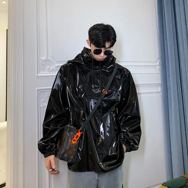 Куртка мужская с капюшоном, кожаный пуловер, повседневная верхняя одежда в стиле хип-хоп, черная Яркая кожаная одежда, осень
Куртка мужская с капюшоном, кожаный пуловер, повседневная верхняя одежда в стиле хип-хоп, черная Яркая кожаная одежда, осень