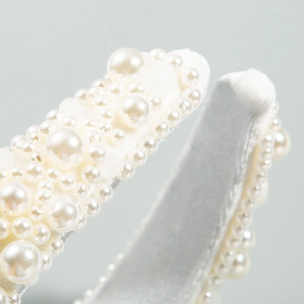 Vintage Baroque Full Simulated Pearl Headband Luxury Gypsophila Pearl Padded Thick Sponge Hari Hoop Solid Wide Girl Headwear
Vintage Baroque Full Simulated Pearl Headband Luxury Gypsophila Pearl Padded Thick Sponge Hari Hoop Solid Wide Girl Headwear