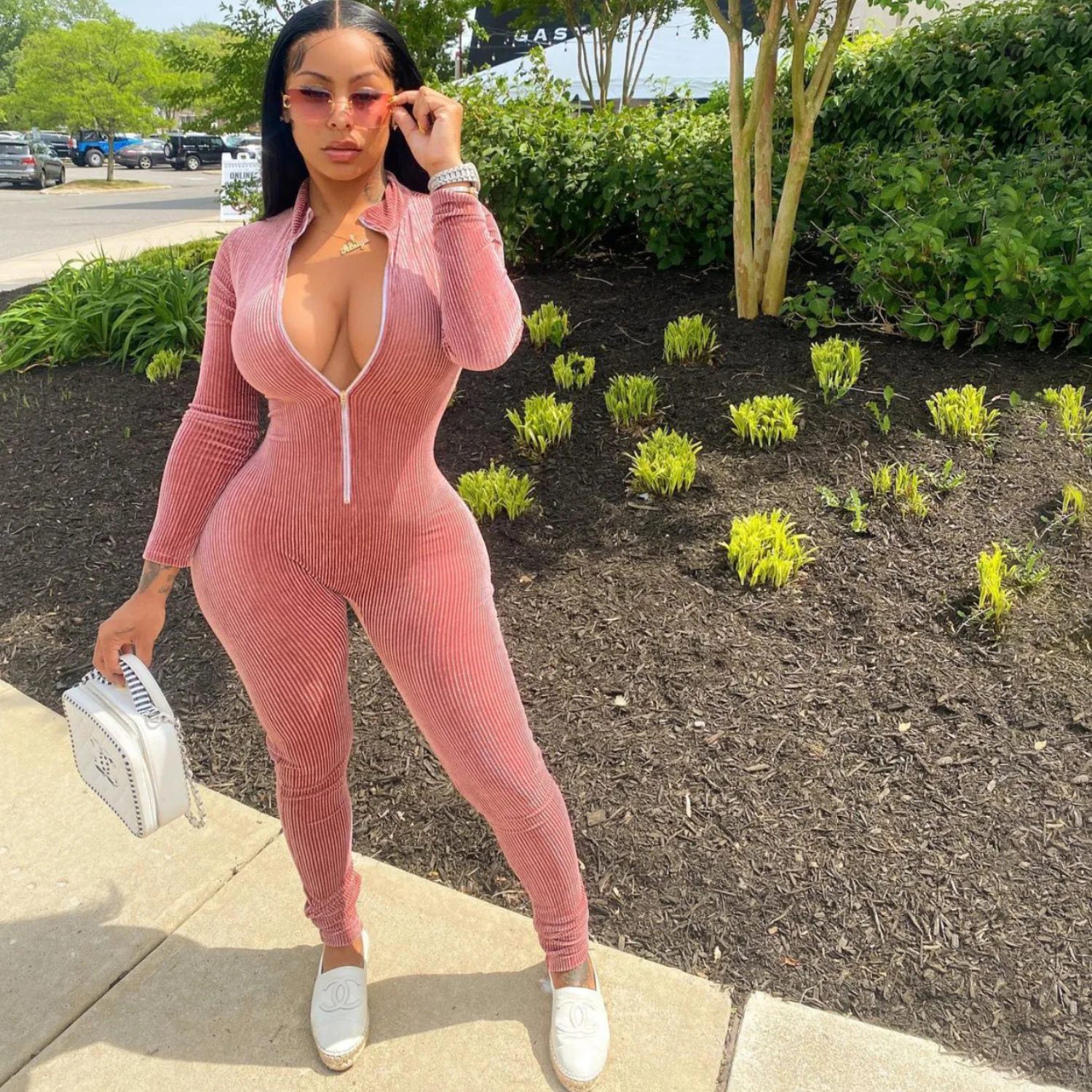 Velvet Zipper Jumpsuit Women Skinny Bodycon Sexy Skinny Long Sleeve Rompers Ladies Party Fitness Playsuit Clubwear 2021
Velvet Zipper Jumpsuit Women Skinny Bodycon Sexy Skinny Long Sleeve Rompers Ladies Party Fitness Playsuit Clubwear 2021