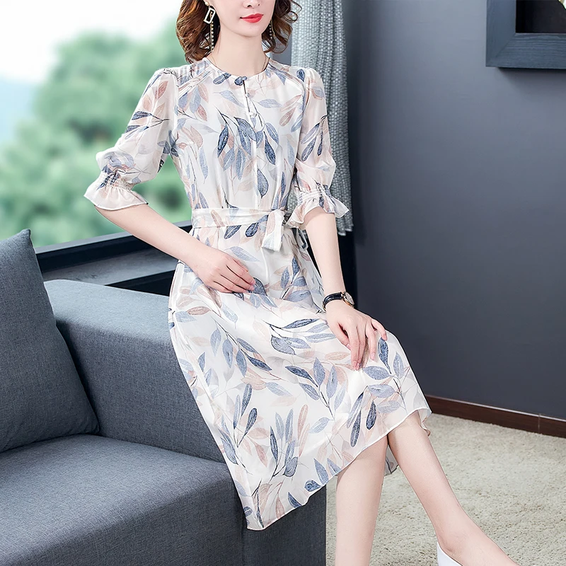 Women Elegant Floral Natural Silk Beach Midi Dress 2023 Summer New Vintage office lady Print Sundress Bodycon Party Vestidos
Women Elegant Floral Natural Silk Beach Midi Dress 2023 Summer New Vintage office lady Print Sundress Bodycon Party Vestidos