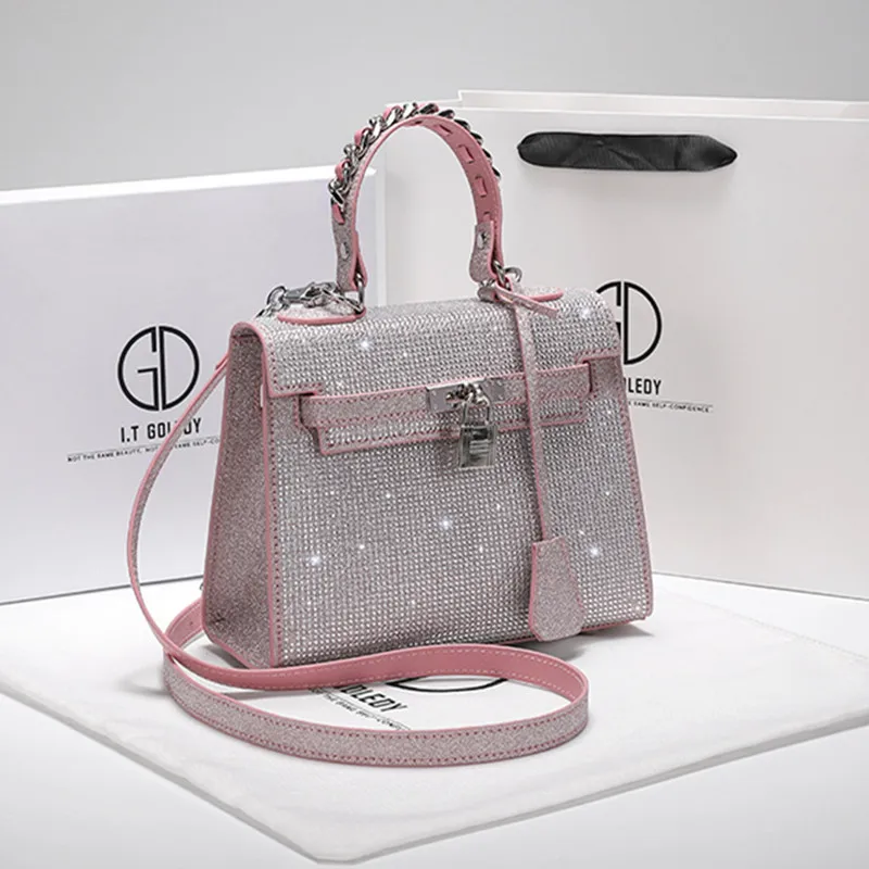 Famous Luxury Brand Ladies Diamond-studded Handbag 2021 New Fashion High-quality Leather Crossbody Shoulder Bag Sac De Luxe Femm
Famous Luxury Brand Ladies Diamond-studded Handbag 2021 New Fashion High-quality Leather Crossbody Shoulder Bag Sac De Luxe Femm