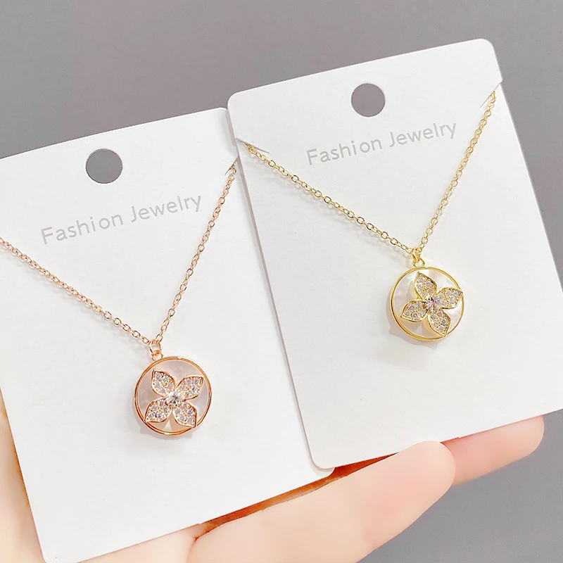 Design Natural Sea Shell Flower Heart Woman Necklace Waterdrop Flower Gift for women of Pearl shell White Gold charm Jewelry
Design Natural Sea Shell Flower Heart Woman Necklace Waterdrop Flower Gift for women of Pearl shell White Gold charm Jewelry
