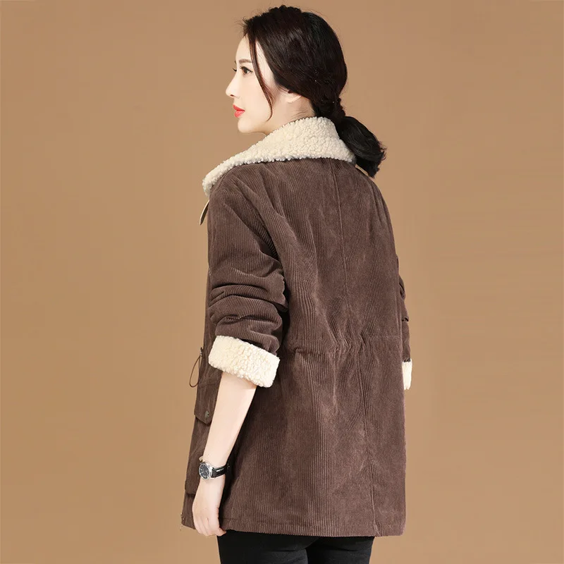 New Corduroy Lamb Wool Cotton Clothes In Winter 2021 Women's Plush Thickened Warm Coat 21-1450
New Corduroy Lamb Wool Cotton Clothes In Winter 2021 Women's Plush Thickened Warm Coat 21-1450