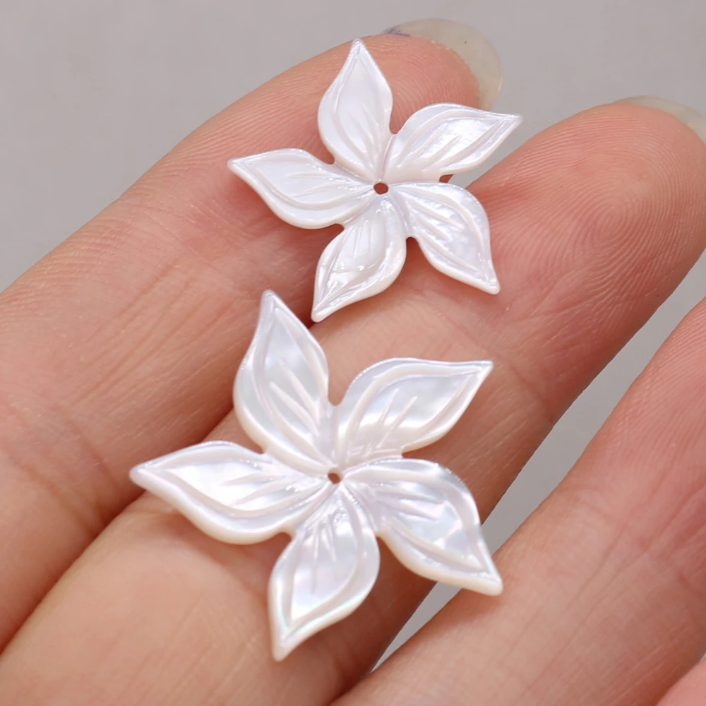 Natural Seawater Shell Pendant Mother Of Pearl Shell Flower Pendant For Jewelry Making DIY Necklace Earrings Accessory
Natural Seawater Shell Pendant Mother Of Pearl Shell Flower Pendant For Jewelry Making DIY Necklace Earrings Accessory