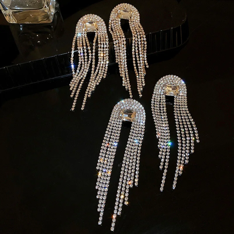 925 Silver Exquisite Elegant Long Sparkling Tassel Earrings For Woman Party Necessities Sexy Fashion Girl Jewelry Accessories
925 Silver Exquisite Elegant Long Sparkling Tassel Earrings For Woman Party Necessities Sexy Fashion Girl Jewelry Accessories