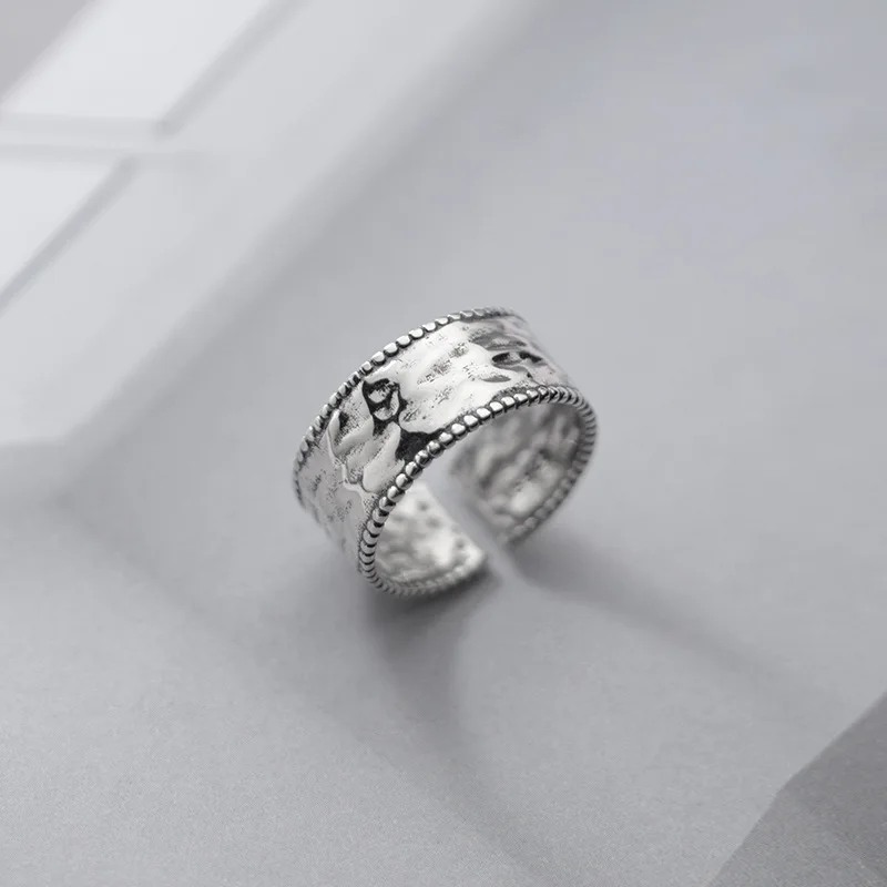 Ginin Pure 925 Sterling Silver Wide Vintage Thai Silver Ring For Women Temperament Irregular Pattern Finger Female Male Jewelry
Ginin Pure 925 Sterling Silver Wide Vintage Thai Silver Ring For Women Temperament Irregular Pattern Finger Female Male Jewelry