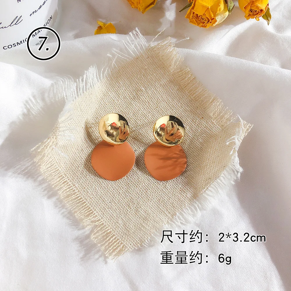 2021 New Fashion Trendy High Quality Bohemian Orange Geometric Earrings Handmade Flower Tassel Orange Earrings Female
2021 New Fashion Trendy High Quality Bohemian Orange Geometric Earrings Handmade Flower Tassel Orange Earrings Female