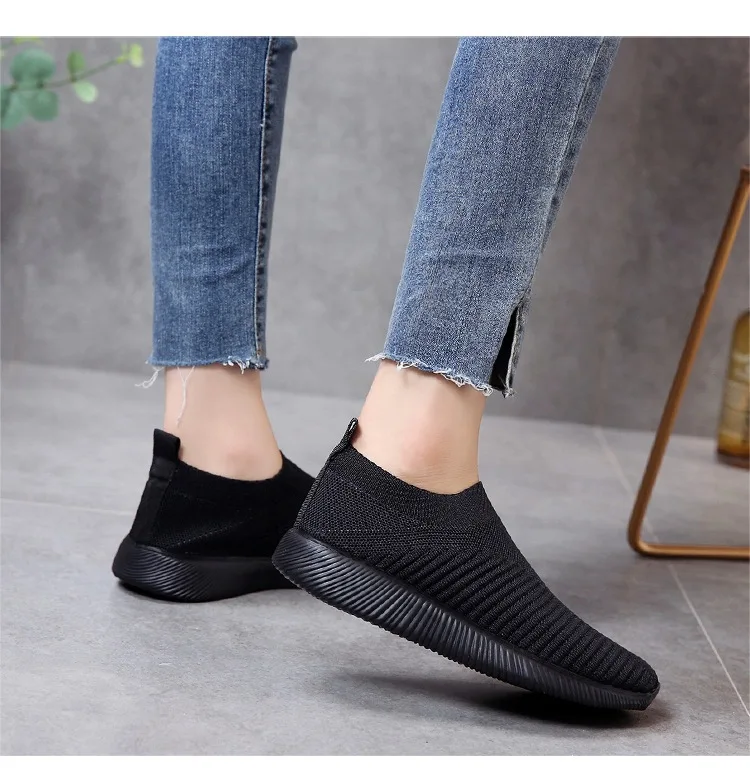 Women Sneakers Breathable Fashion Socks Shoes Casual White Sneakers Summer Knitted Vulcanized Shoes Women Trainers Tenis
Women Sneakers Breathable Fashion Socks Shoes Casual White Sneakers Summer Knitted Vulcanized Shoes Women Trainers Tenis