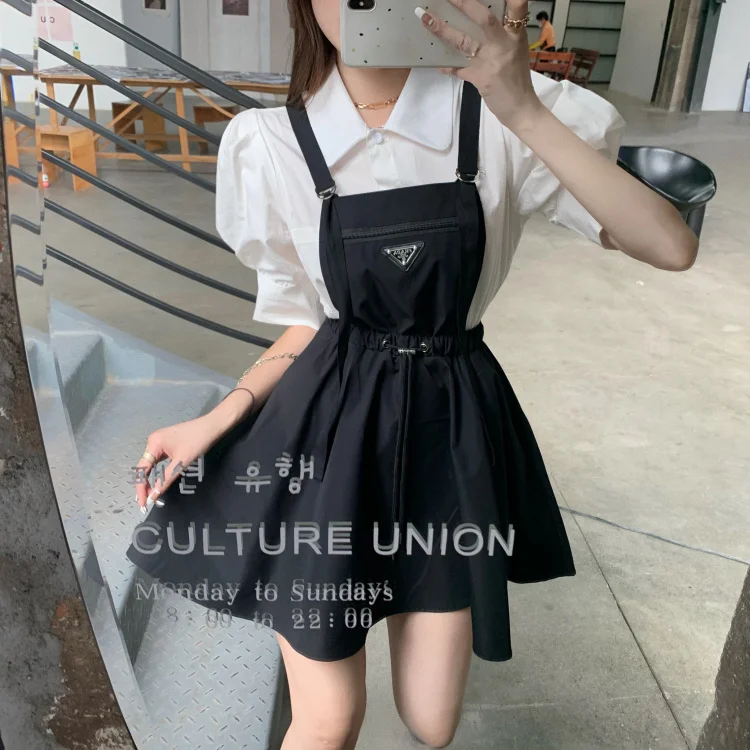 2021 Women's Dress JK College Style White Puff Sleeve Shirt and Jk Uniform Suspender Dress Two Piece Set Women Shirt and Dress 
2021 Women's Dress JK College Style White Puff Sleeve Shirt and Jk Uniform Suspender Dress Two Piece Set Women Shirt and Dress