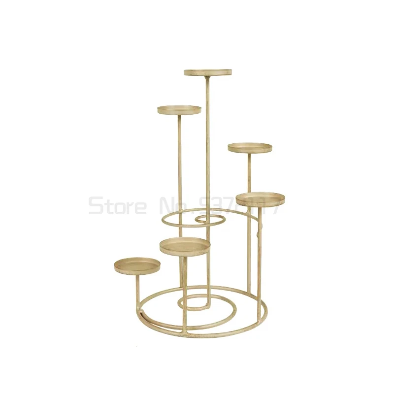 European style gold Candlestick decoration birthday cake tray
European style gold Candlestick decoration birthday cake tray