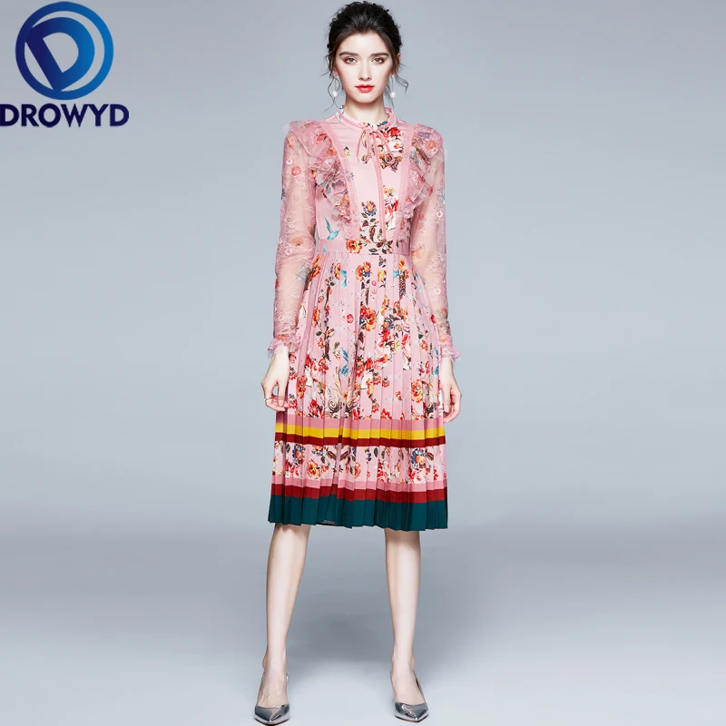 Spring Autumn Runway Designer Bow Neck Pleated Dress Women Long Sleeve Ruffles Lace Patchwork Floral Print Elegant Midi Dress
Spring Autumn Runway Designer Bow Neck Pleated Dress Women Long Sleeve Ruffles Lace Patchwork Floral Print Elegant Midi Dress