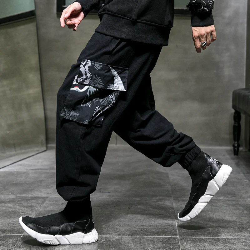National Style Cargo Pants Casual Jogger Fashion Tactical Trousers Tide Harajuku Streetwear Loose Pants Men Pockets Patchwork
National Style Cargo Pants Casual Jogger Fashion Tactical Trousers Tide Harajuku Streetwear Loose Pants Men Pockets Patchwork