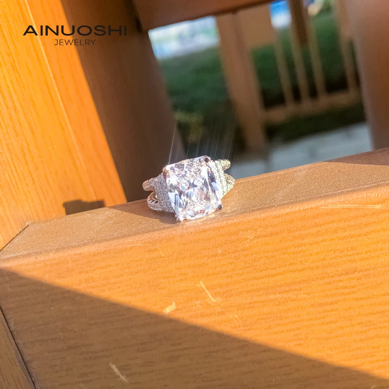 

AINUOSHI 925 Sterling Silver Cushion Cut 10x12mm SONA Diamond Engagement Rings For Women Exquisite luxury Split Shank Rings