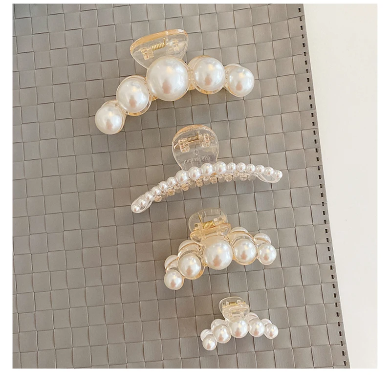 Luxury Trendy Pearls Hairpins Hair Ornaments Simple Shiny Big Pearls Acrylic Crab Hair Claws For Women Girl Accessories Headwear
Luxury Trendy Pearls Hairpins Hair Ornaments Simple Shiny Big Pearls Acrylic Crab Hair Claws For Women Girl Accessories Headwear