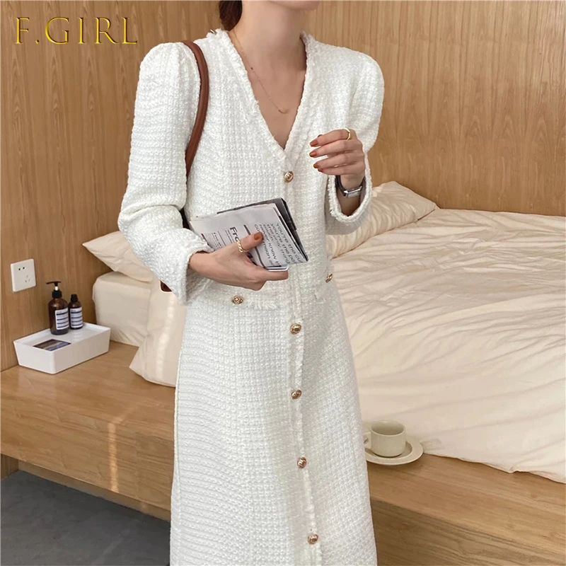 Offical Ladies Elegant Long Tweed Dresses Chic White Black Single Breasted V Neck Slim Dress Fashion Korean Vintage Party
Offical Ladies Elegant Long Tweed Dresses Chic White Black Single Breasted V Neck Slim Dress Fashion Korean Vintage Party