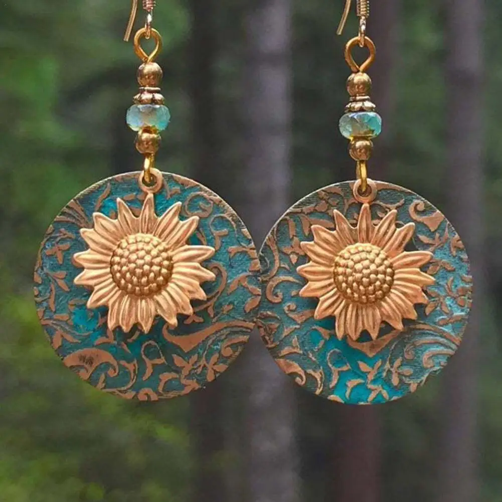 Women Vintage Double Layer Sunflower Pattern Pendant Exquisite Jewelry Bohemian Summer Retro Earrings Gift Vacation B8O1
Women Vintage Double Layer Sunflower Pattern Pendant Exquisite Jewelry Bohemian Summer Retro Earrings Gift Vacation B8O1