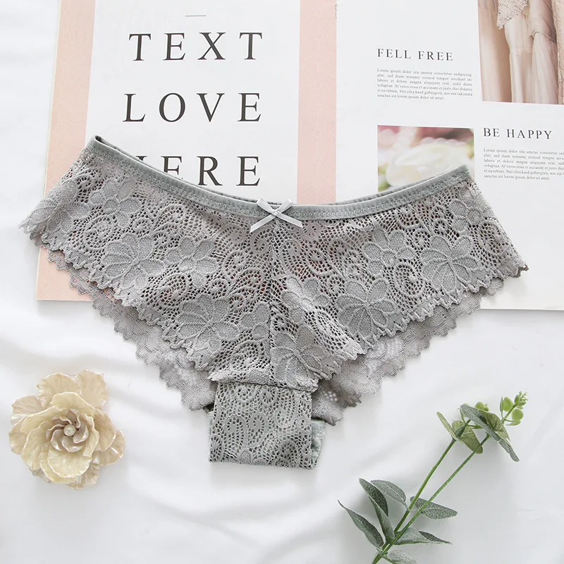 Ladies Panties Embroidery Sexy Transparent Net Yarn Breathable Mid-Waist Comfortable Elastic Ladies Panties
Ladies Panties Embroidery Sexy Transparent Net Yarn Breathable Mid-Waist Comfortable Elastic Ladies Panties
