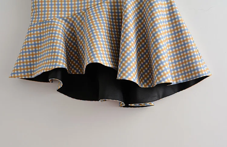 Vintage Plaid Midi Skirt 2019 Autumn Winter Mid-Calf Mermaid Skirts High Waist Pack Hip Irregular Women Skirt
Vintage Plaid Midi Skirt 2019 Autumn Winter Mid-Calf Mermaid Skirts High Waist Pack Hip Irregular Women Skirt