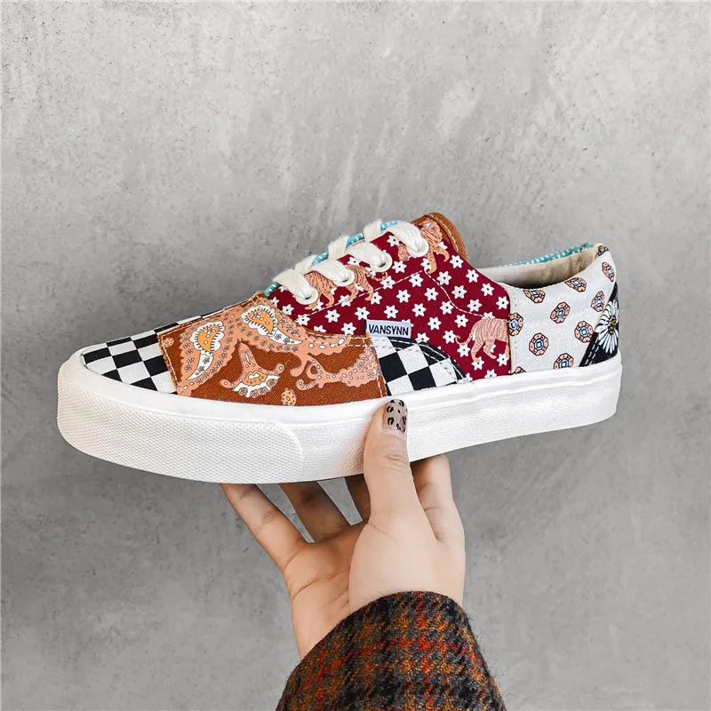 2021 Summer Comfortable Couple Retro Colorful Canvas Shoes Girl Boy Skateborad Leisure Lace Up SIZE 39-44 Unisex Footwear
2021 Summer Comfortable Couple Retro Colorful Canvas Shoes Girl Boy Skateborad Leisure Lace Up SIZE 39-44 Unisex Footwear